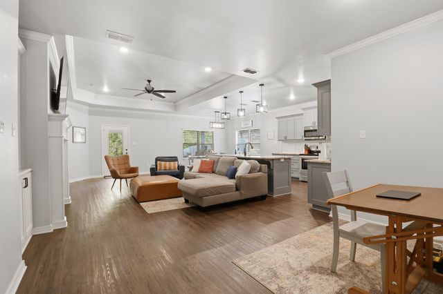 171 Ron Boyett, White Oak, TX 75693