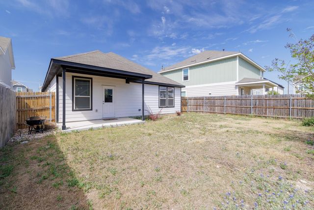 1620 Holly Lake DR, Leander, TX 78641