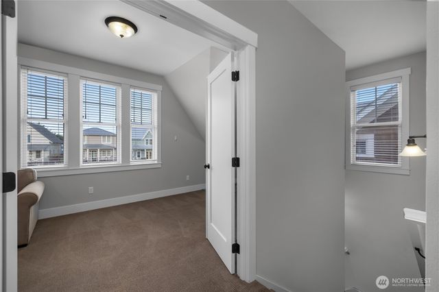 100 Horseshoe Lane, Pacific Beach, WA 98571