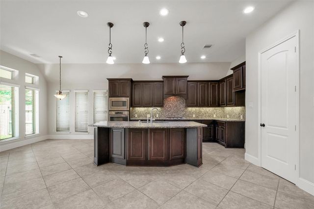 23414 Fauburg Drive, New Caney, TX 77357