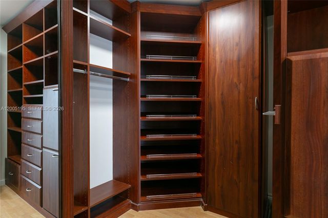 21150 Point PL LPH 2902, Aventura, FL 33180