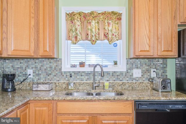93 INVASION CT, Bunker Hill, WV 25413