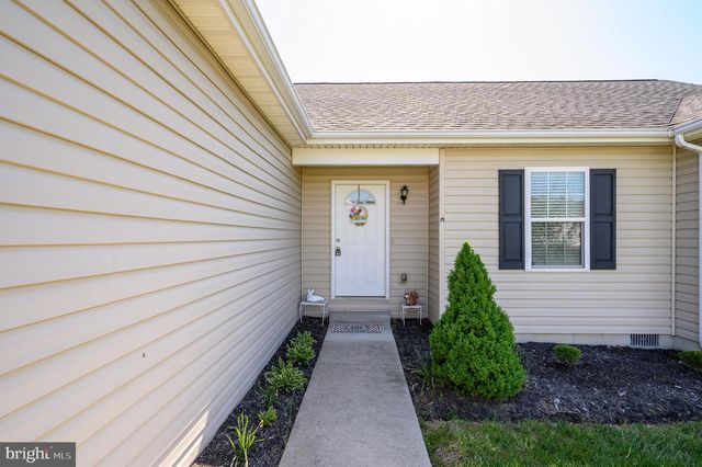 93 INVASION CT, Bunker Hill, WV 25413