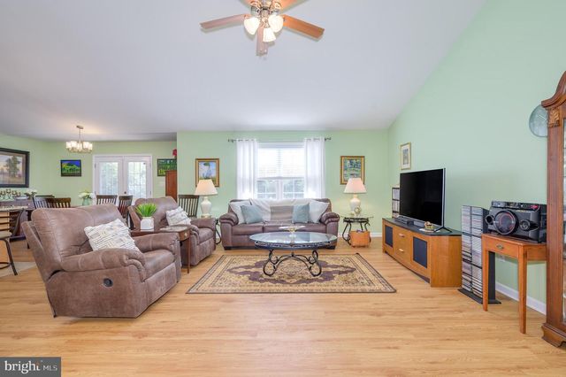 93 INVASION CT, Bunker Hill, WV 25413