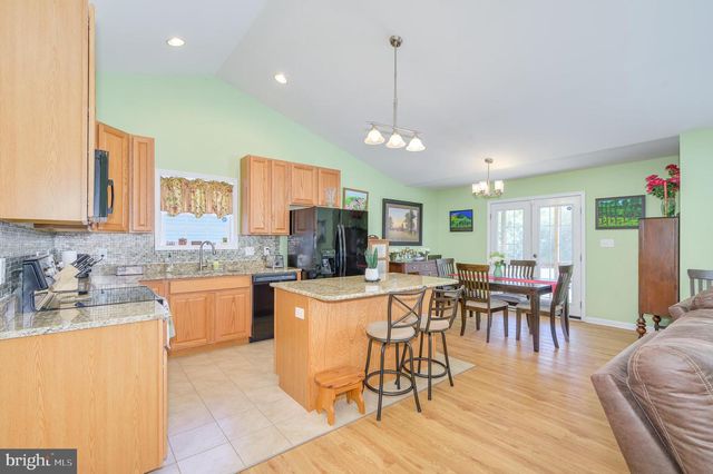 93 INVASION CT, Bunker Hill, WV 25413