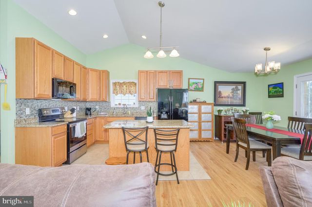 93 INVASION CT, Bunker Hill, WV 25413