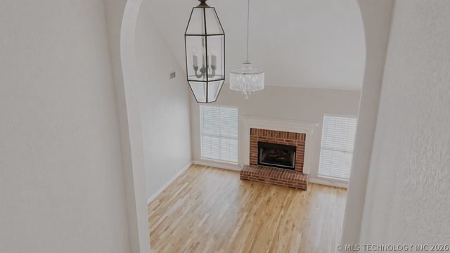 7714 S 92nd Place, Tulsa, OK 74133