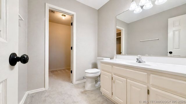 7714 S 92nd Place, Tulsa, OK 74133