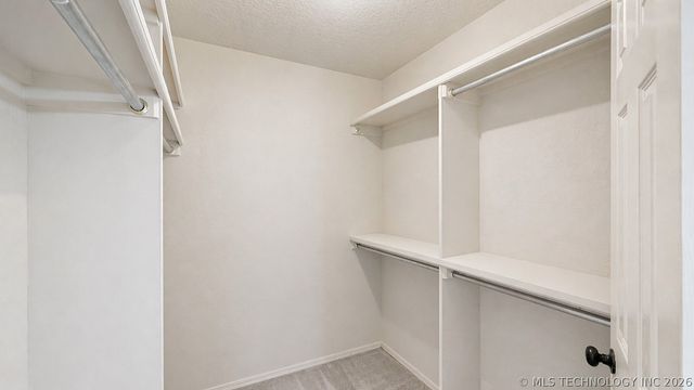 7714 S 92nd Place, Tulsa, OK 74133