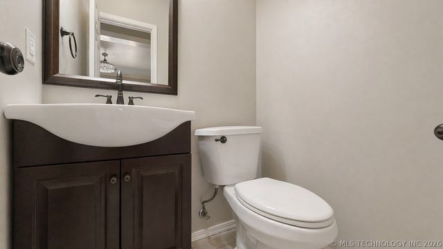 7714 S 92nd Place, Tulsa, OK 74133