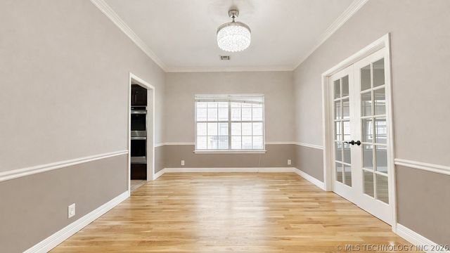 7714 S 92nd Place, Tulsa, OK 74133