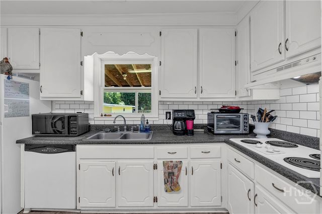 878 Jackson Street, Locust Grove, GA 30248