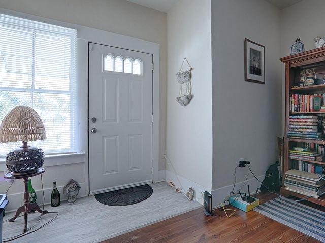 422 E CITRUS AVENUE, Eustis, FL 32726