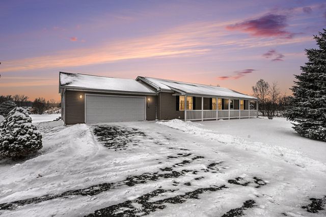 9654 W De Avenue, Kalamazoo, MI 49009