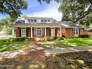 413 N Church Avenue, Kaplan, LA 70548