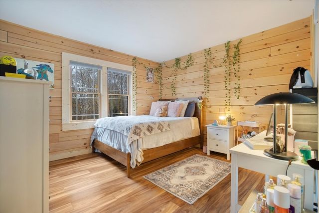 26 Collins, Mashpee, MA 02649