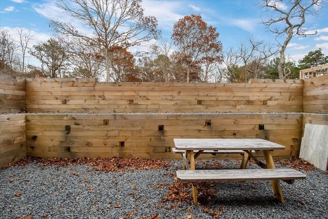 26 Collins, Mashpee, MA 02649