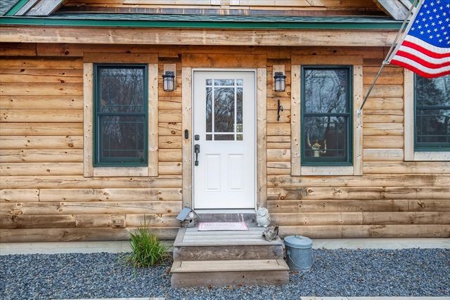 26 Collins, Mashpee, MA 02649