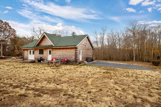 26 Collins, Mashpee, MA 02649