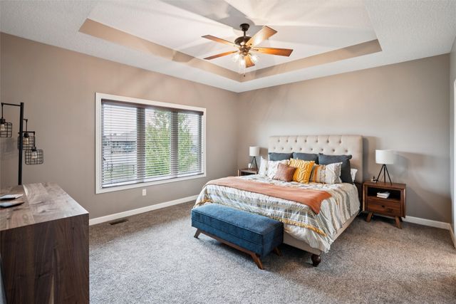 4604 NE Bellagio Drive, Ankeny, IA 50021