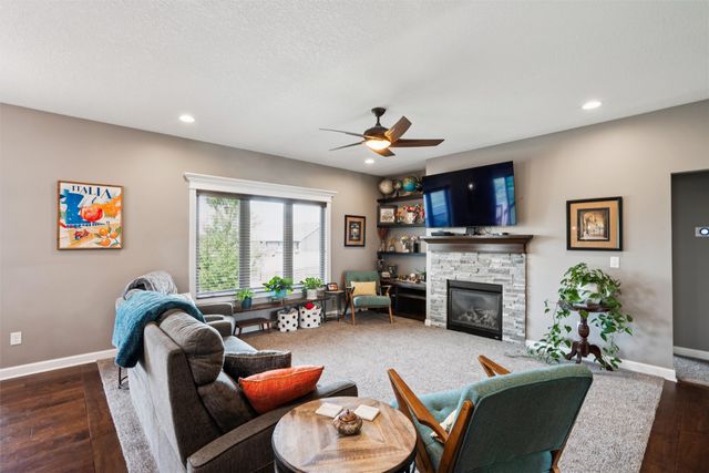 4604 NE Bellagio Drive, Ankeny, IA 50021