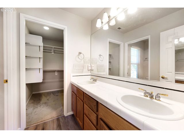 14890 Sw OSPREY Ct, Beaverton, OR 97007