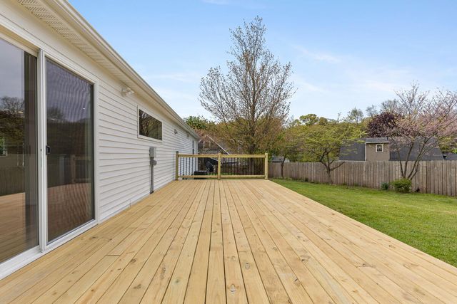1679 Stonewood Drive, Lowell, MI 49331