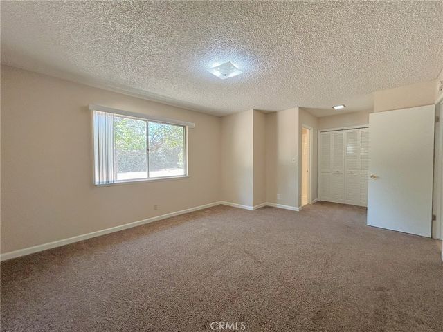 238 E Sunset Avenue N, Redlands, CA 92373