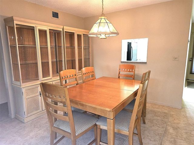 2101 Lucaya Bend K4, Coconut Creek, FL 33066