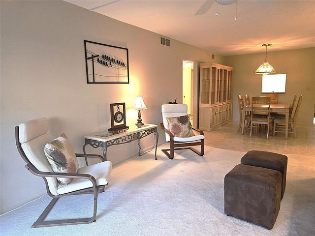 2101 Lucaya Bend K4, Coconut Creek, FL 33066