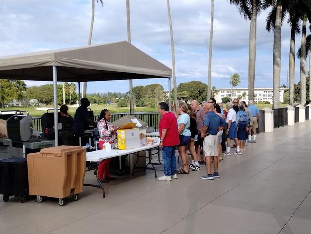 2101 Lucaya Bend K4, Coconut Creek, FL 33066