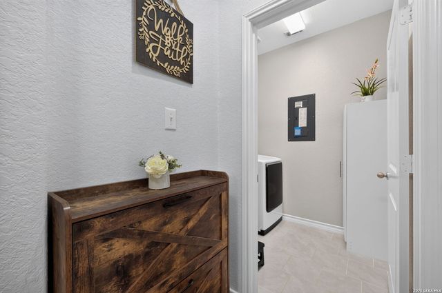 519 Diamond Shoals, Cibolo, TX 78108