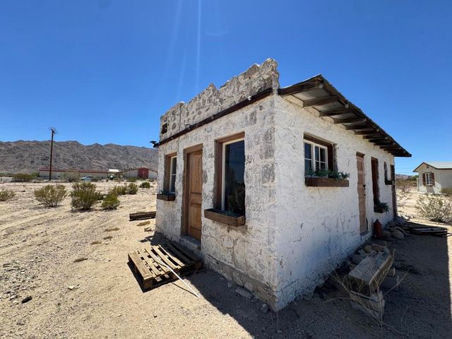 73392 Sullivan Road, 29 Palms, CA 92277