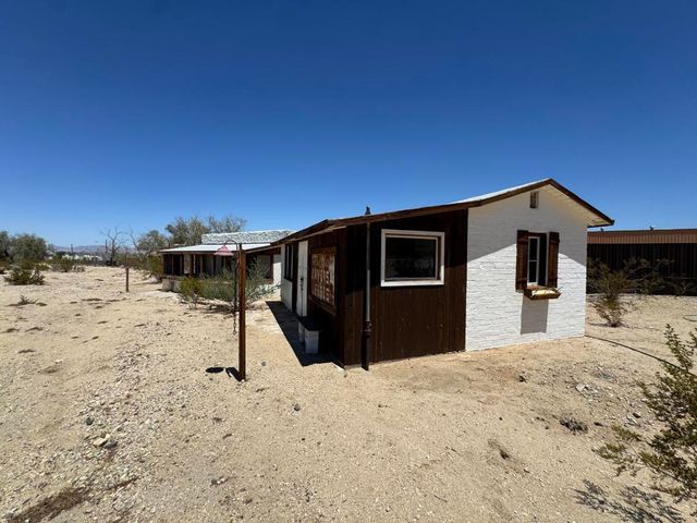 73392 Sullivan Road, 29 Palms, CA 92277