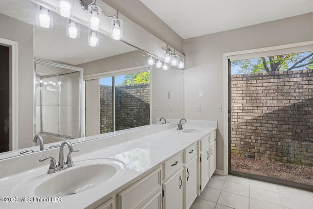 118 Caribbean Cove, Clinton, MS 39056