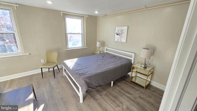 1233 PINE ST #2, Philadelphia, PA 19107