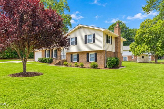 1600 Edgebrook Drive, Garner, NC 27529