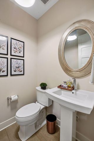 4264 Woodland Court, Minnetrista, MN 55331