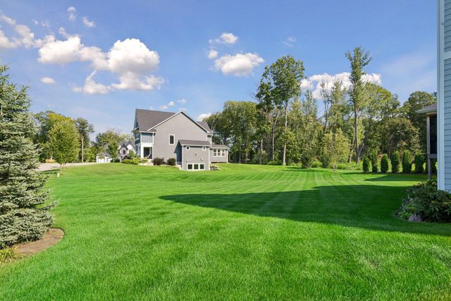 4264 Woodland Court, Minnetrista, MN 55331