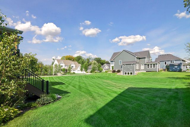 4264 Woodland Court, Minnetrista, MN 55331