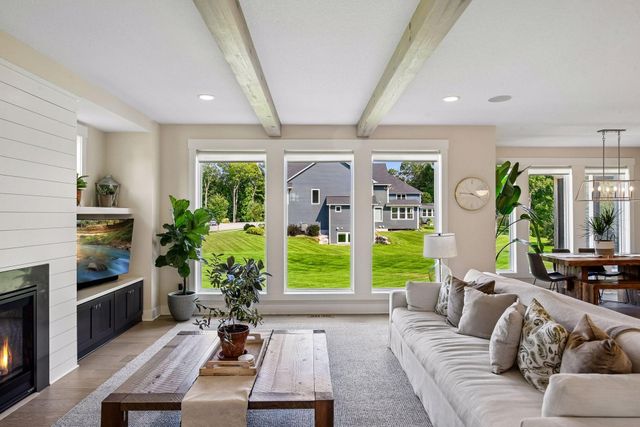 4264 Woodland Court, Minnetrista, MN 55331