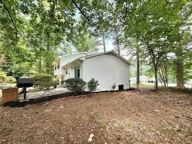 3681 Lavilla Drive, Powder Springs, GA 30127