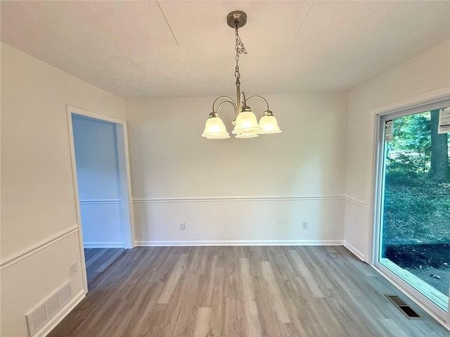 3681 Lavilla Drive, Powder Springs, GA 30127