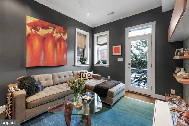 1518 8TH ST NW, Washington, DC 20001
