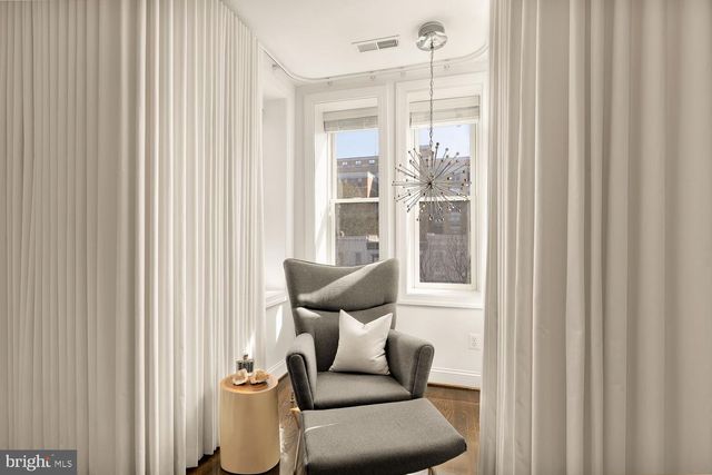 1518 8TH ST NW, Washington, DC 20001