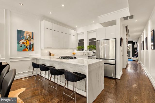 1518 8TH ST NW, Washington, DC 20001