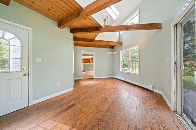 184 Wakeby Rd, Barnstable, MA 02648
