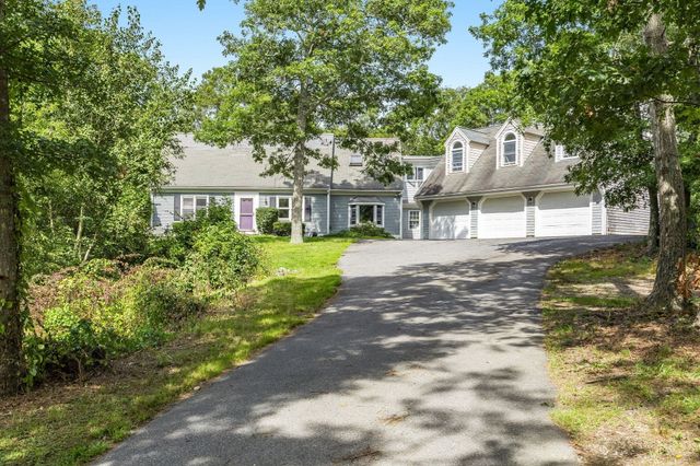 184 Wakeby Rd, Barnstable, MA 02648