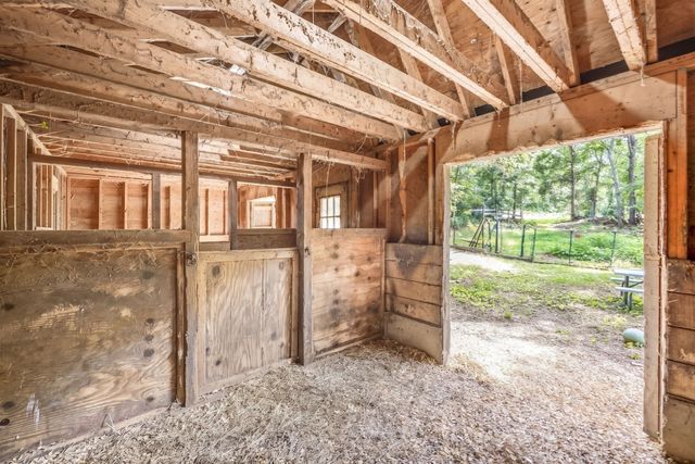 184 Wakeby Rd, Barnstable, MA 02648