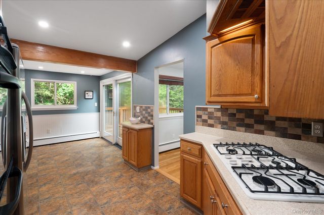 76 Old Tarrytown Road, White Plains, NY 10603